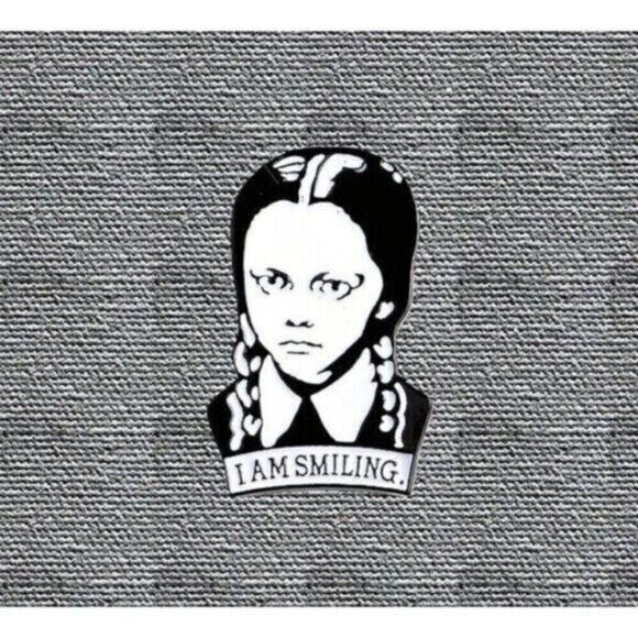 3/20 I Am Smiling Wednesday Addams Enamel Pin - Picture 1 of 1